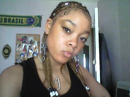 é oui c a nouvo kimmy j c el é mimi mé priz !!! té tro cone come fill pliss foss
